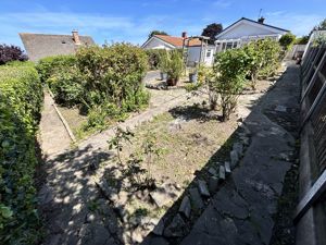 Photo 25- click for photo gallery